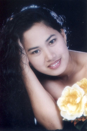 Beautiful Filipina